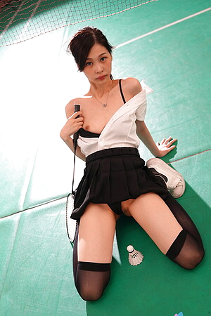 Xiang Xiang wears thong panties and gets lots of attention