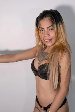 I pounded the tattooed teenager in various ways, finally erupting like a volcano into Jasmine’s smooth, unguarded honey-pot.